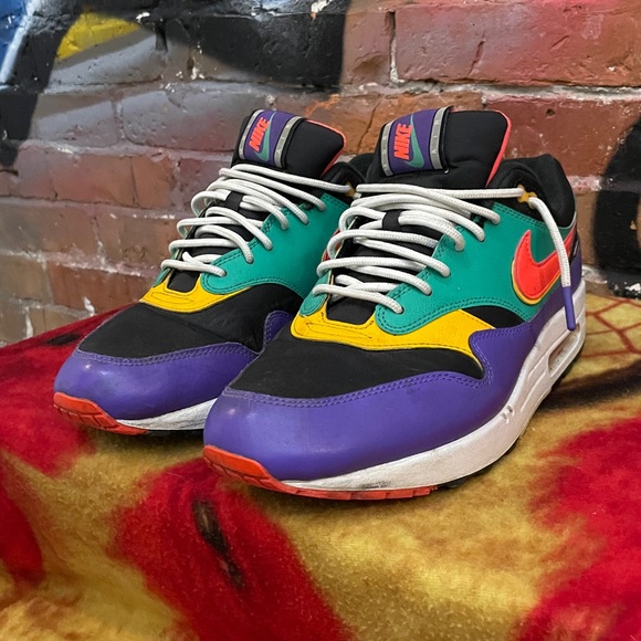 NIKE-men’s ‘Windbreaker’ AIR MAX 1 SE lace up running sneaker shoes main image 9